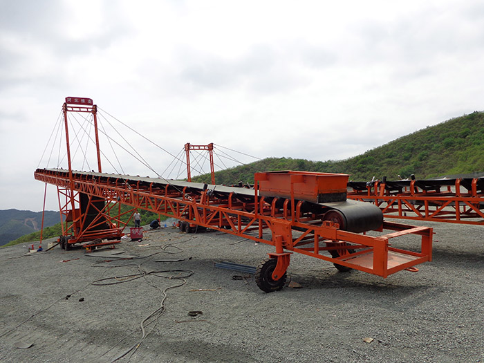 HQ移动式输送机